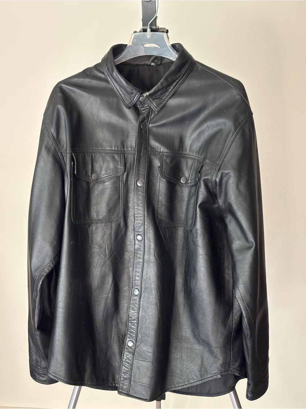 Men's Black Leather Snap-Front Bomber Jacket Vintage